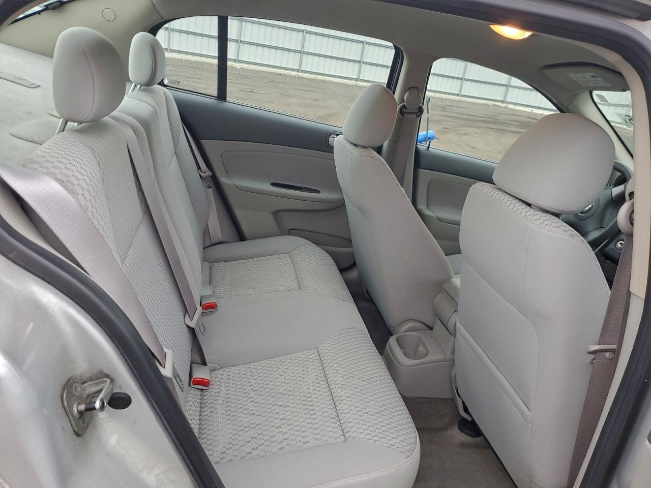 Chevrolet Cobalt Lt Image 8