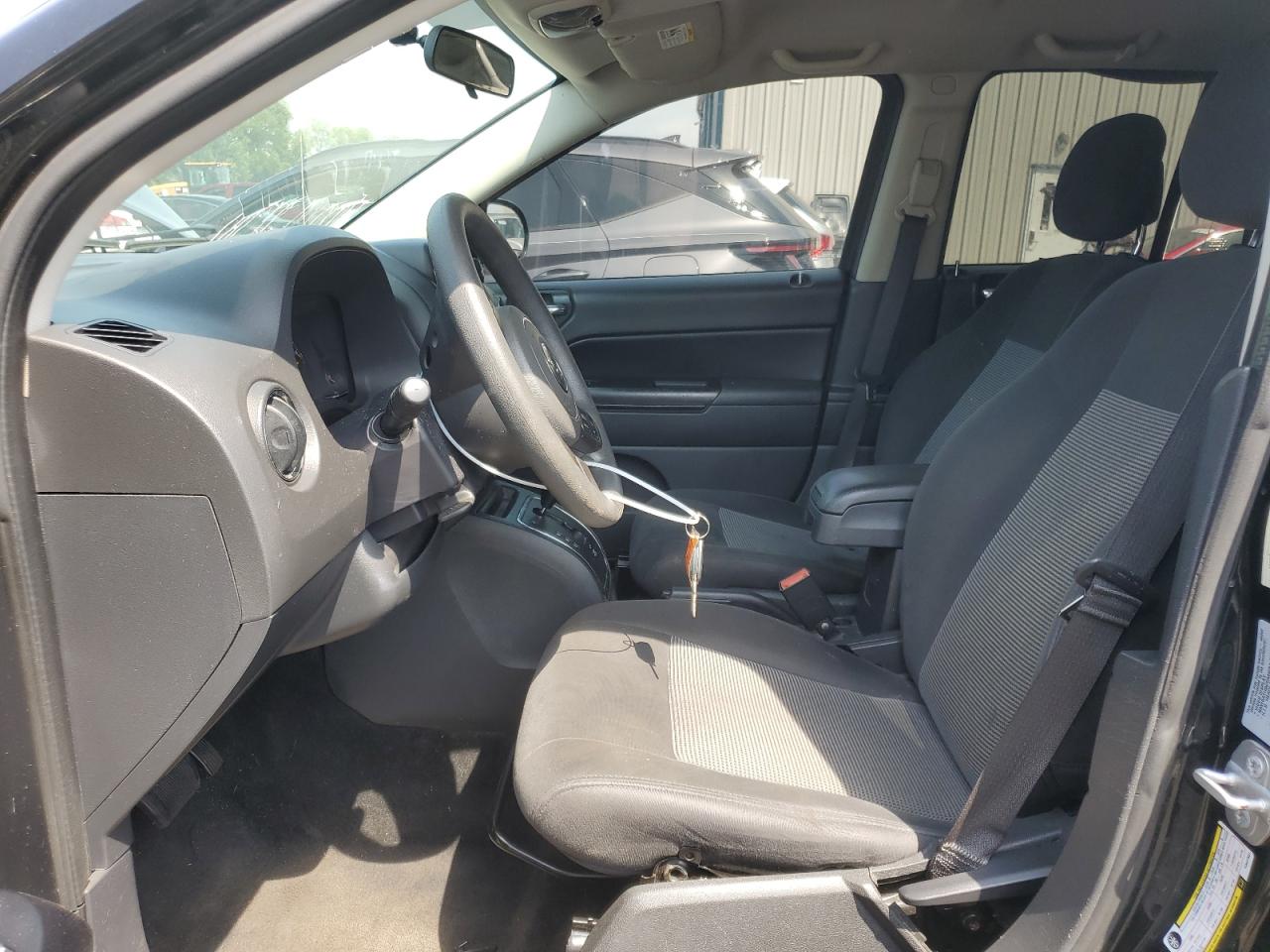 Jeep Compass Sport Image 3