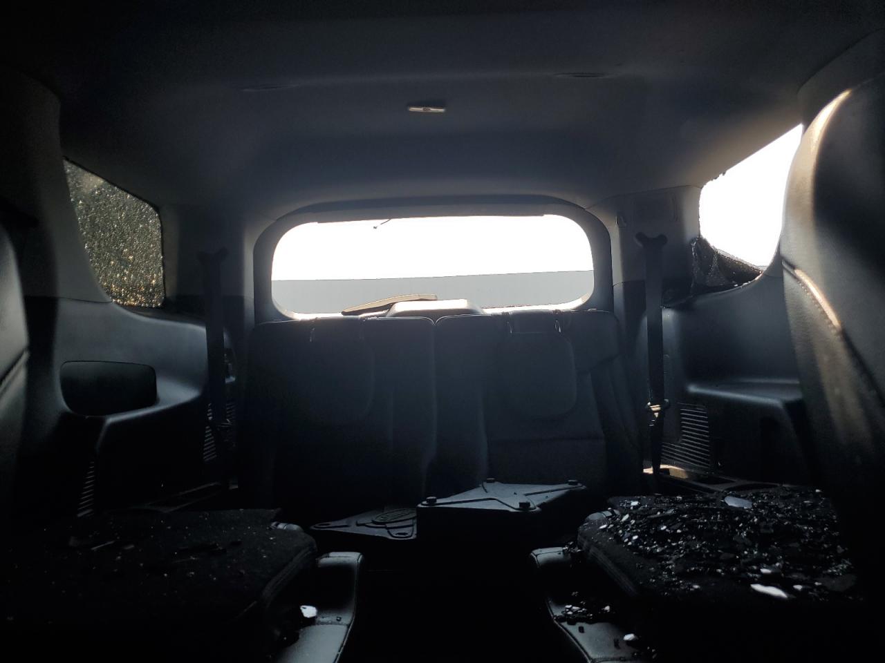 Ford Explorer Limited Image 9