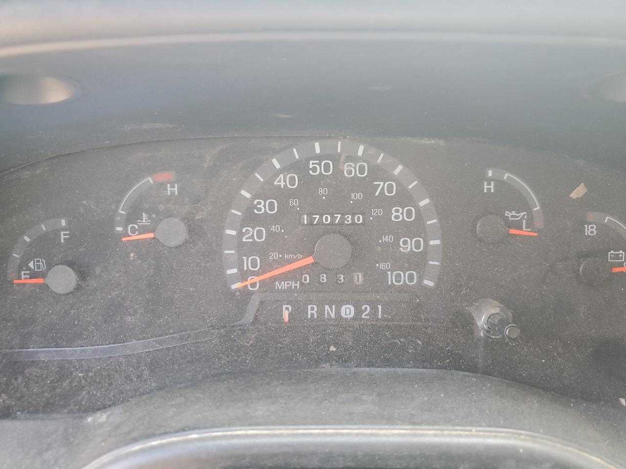 Ford Econoline E350 Super Duty Van Image 9