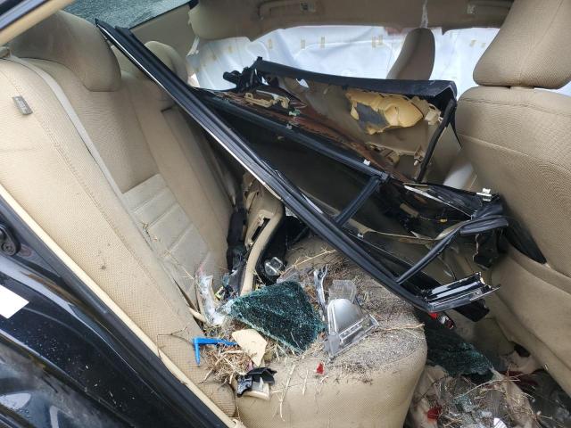 Toyota Camry Le Image 5