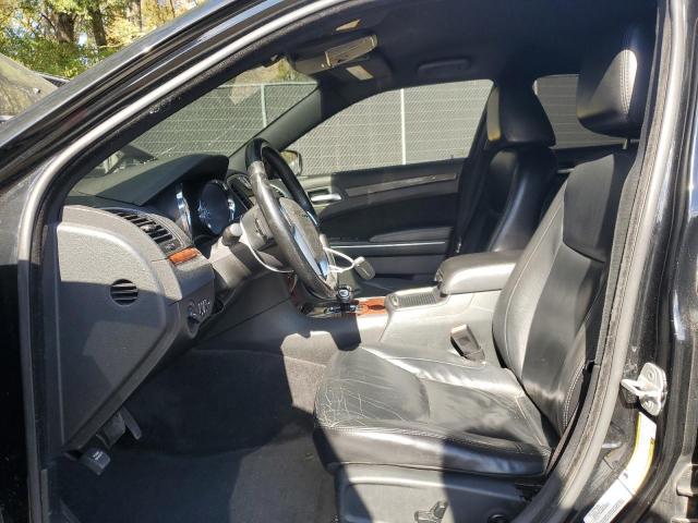 Chrysler 300 Limited Image 4