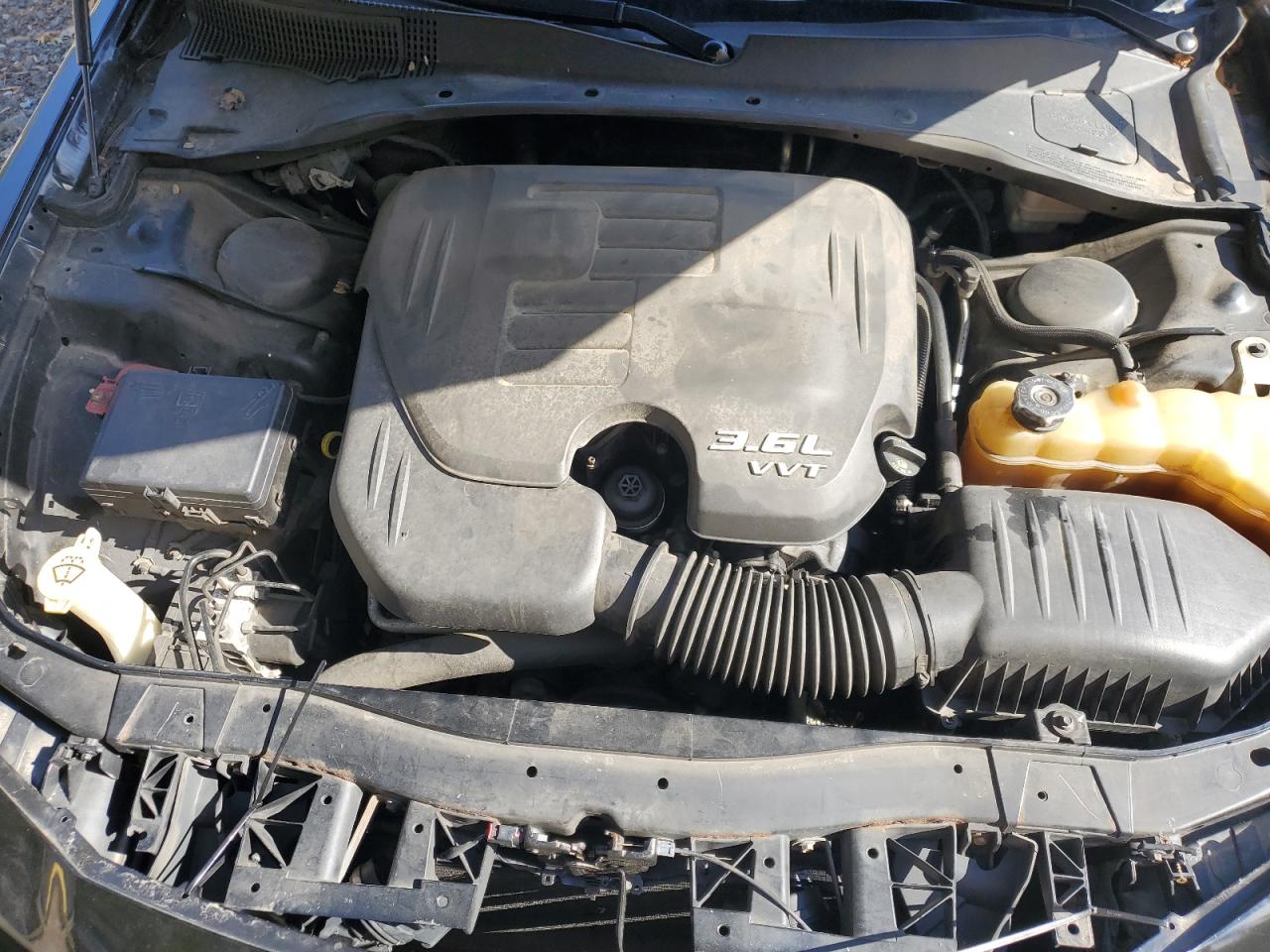 Chrysler 300 Limited Image 7