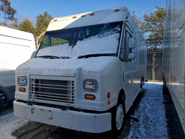  Salvage Freightliner Chassis M