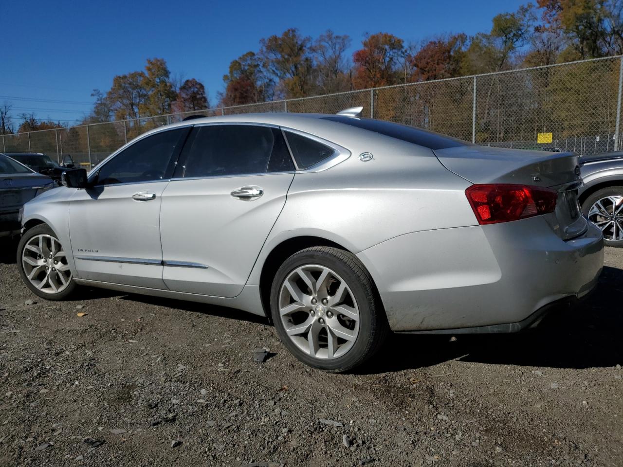 Chevrolet Impala Premier Image 11