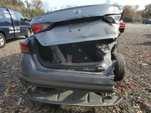 Nissan Altima S Image 5