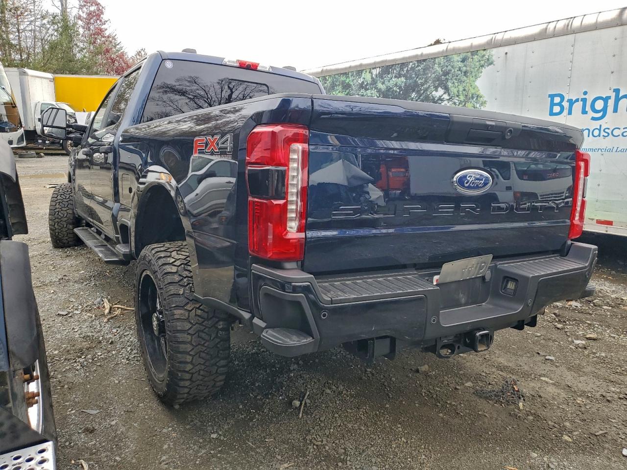 Ford F-250 Super Duty Image 3