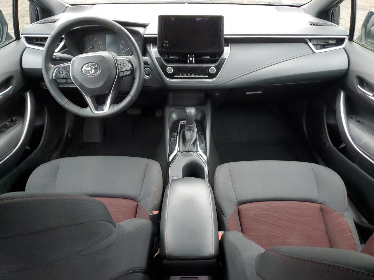 Toyota Corolla Se Image 5