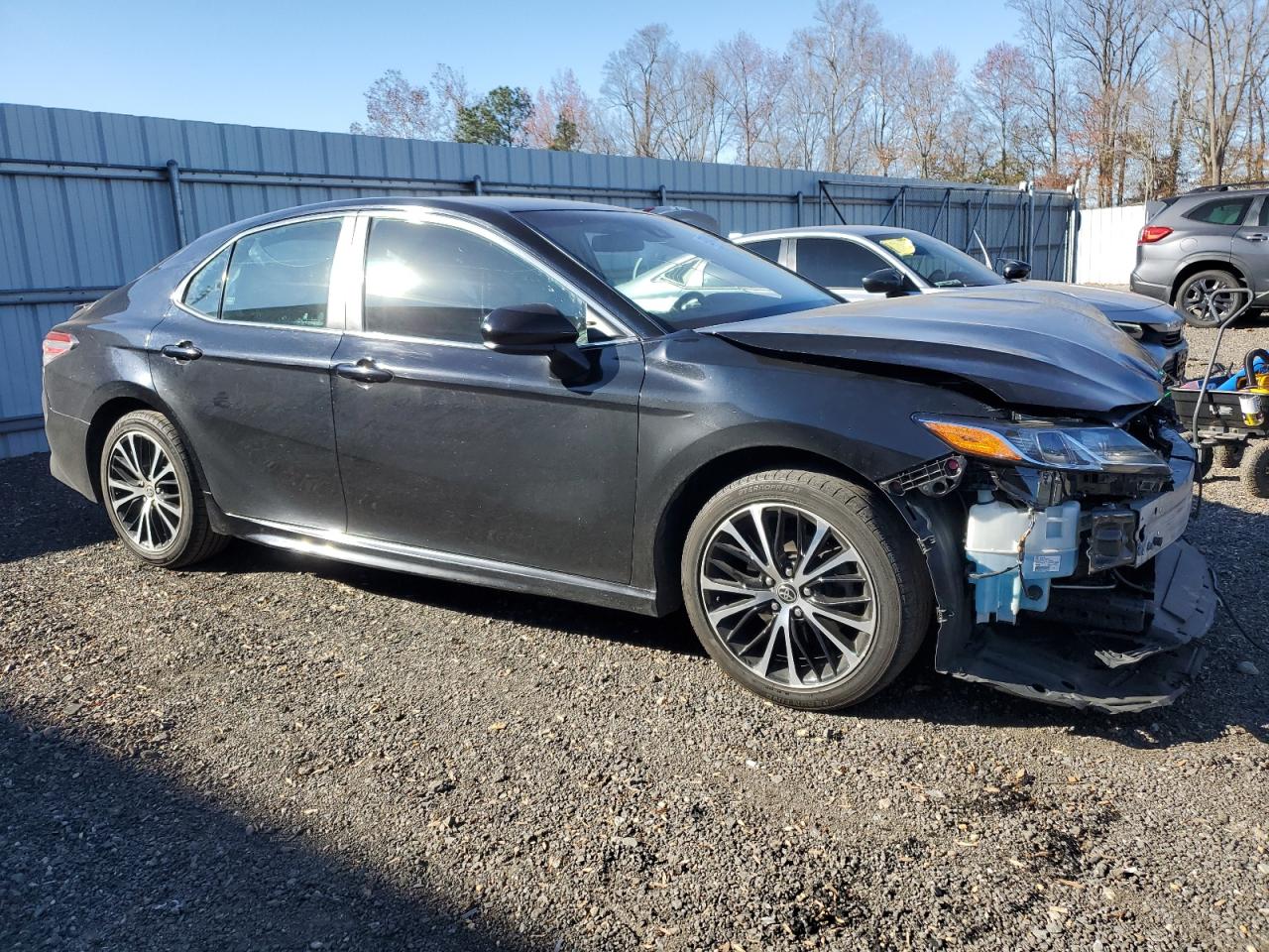 Toyota Camry Se Image 12