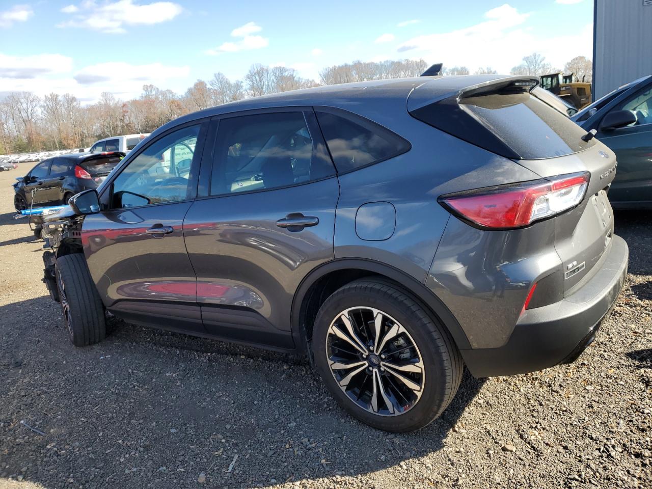 Ford Escape Se Image 2