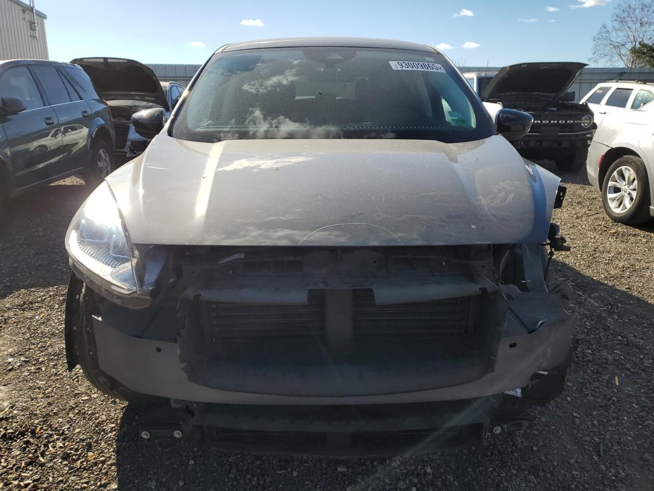 Ford Escape Se Image 5