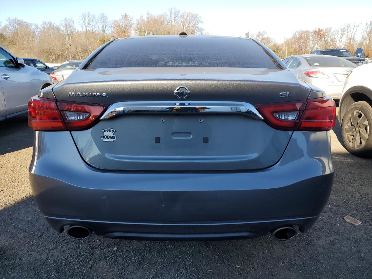 Nissan Maxima 3.5s Image 8