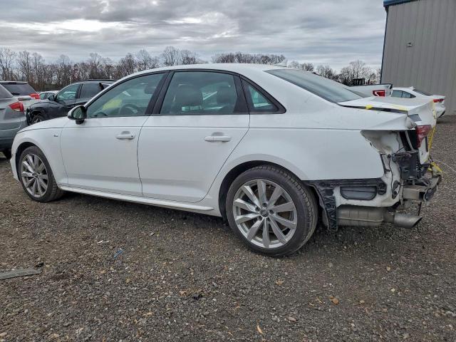 Audi A4 Premium Image 2