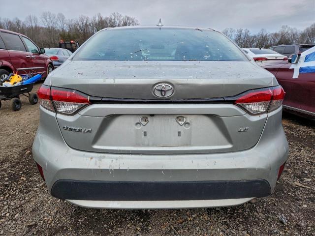 Toyota Corolla Le Image 9