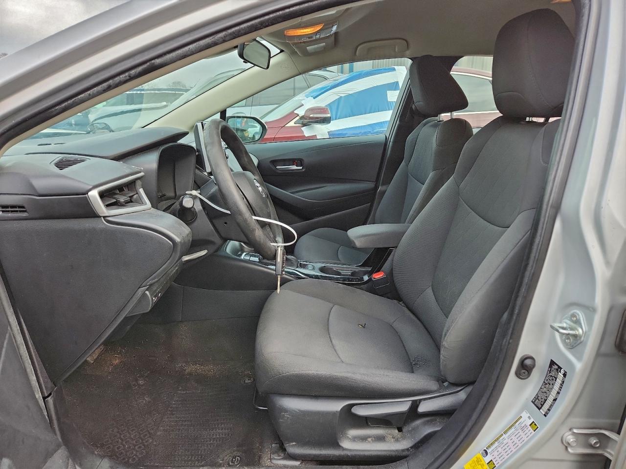 Toyota Corolla Le Image 7