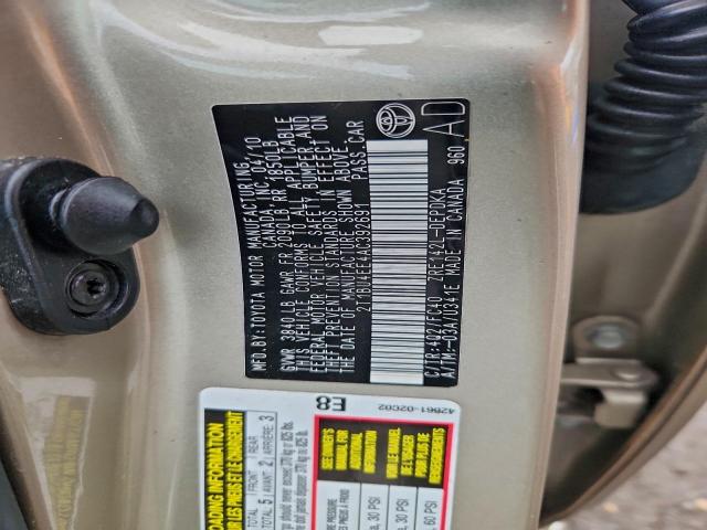 Toyota Corolla Base Image 8