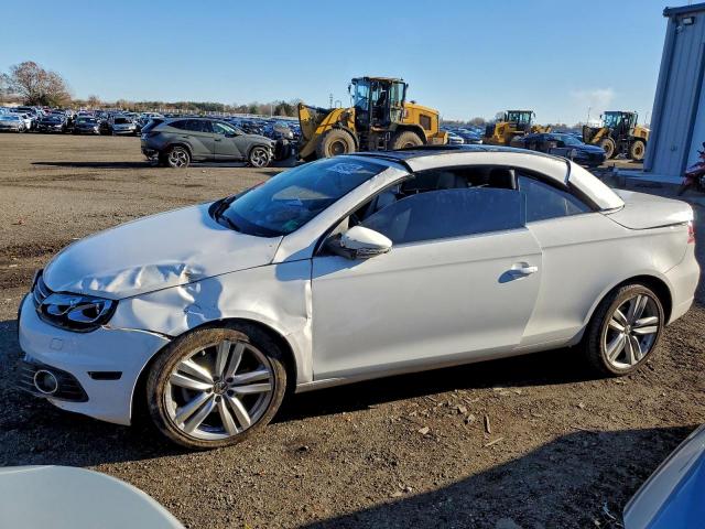  Salvage Volkswagen Eos