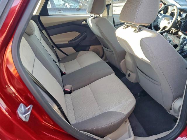 Ford Focus Se Image 10