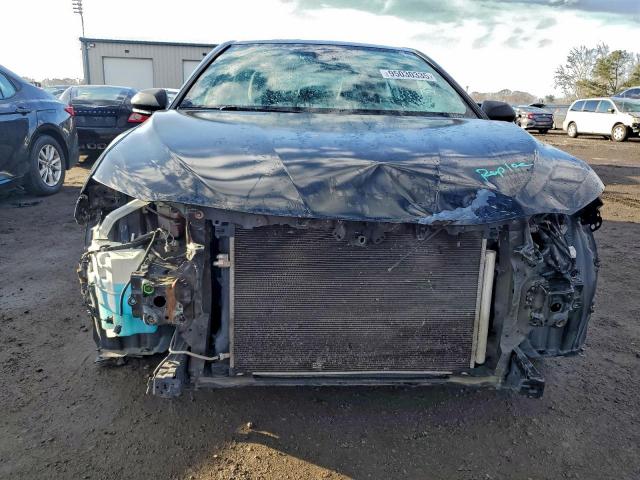 Toyota Camry L Image 5