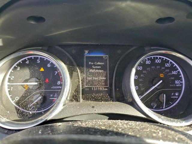 Toyota Camry L Image 10