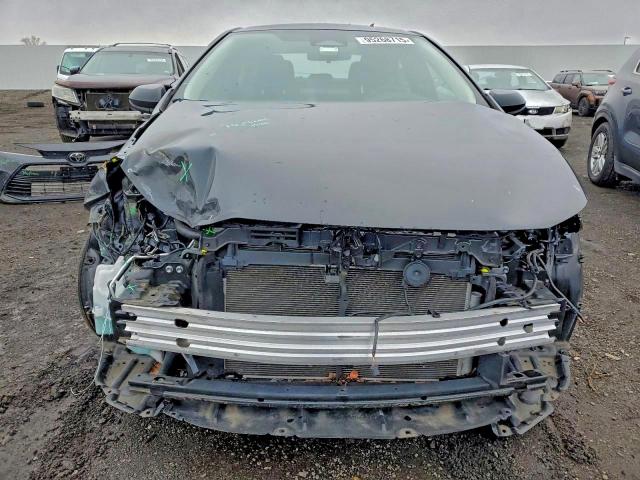 Toyota Corolla Le Image 2