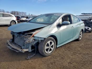  Salvage Toyota Prius