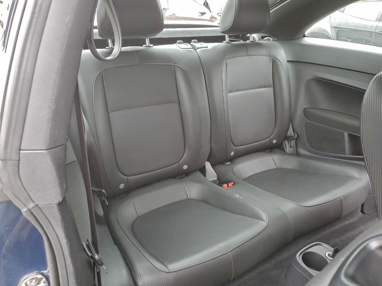 Volkswagen Beetle 1.8t Image 8