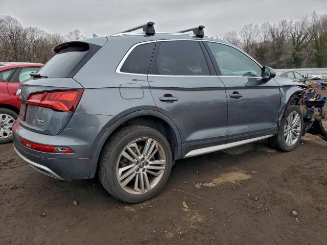 Audi Q5 Premium Plus Image 12
