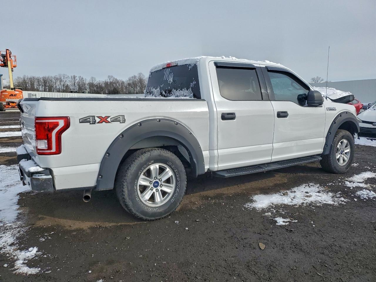 Ford F-150 Supercrew Image 7