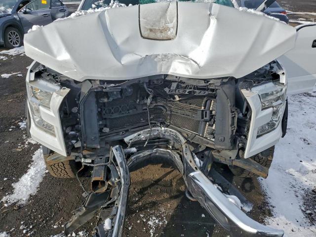 Ford F-150 Supercrew Image 12