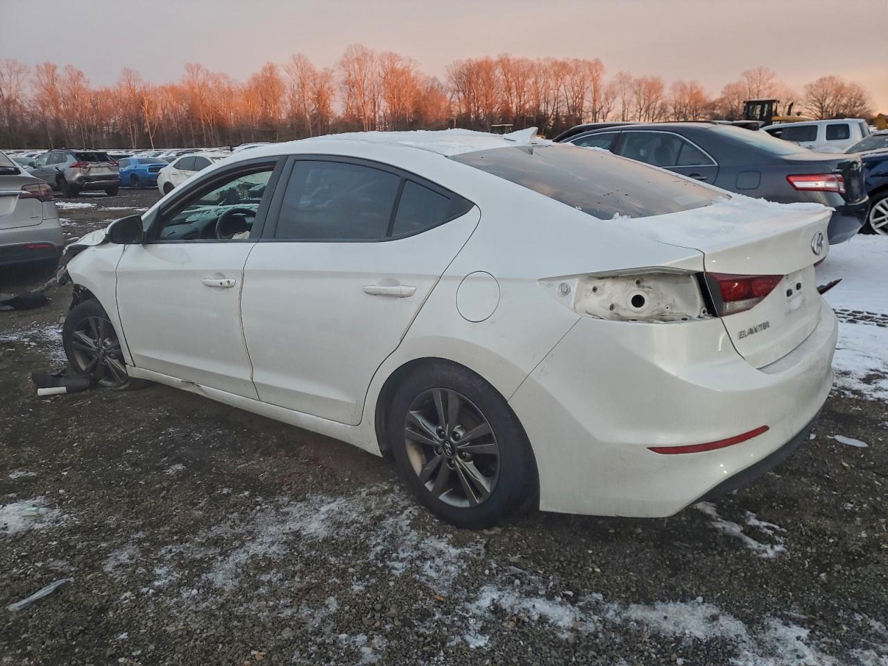 Hyundai ELANTRA Se Image 2