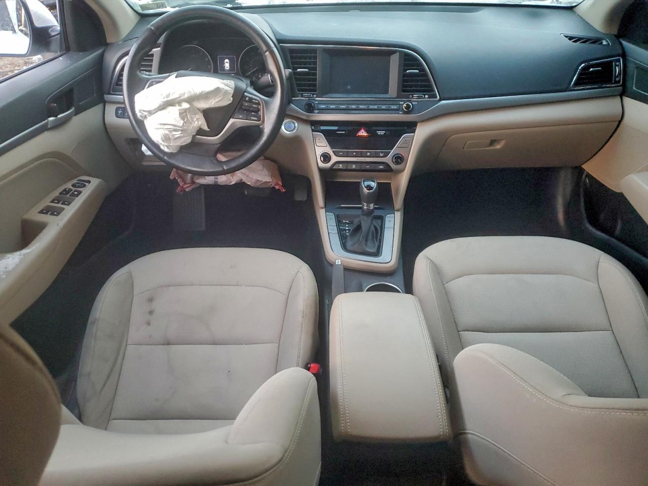 Hyundai ELANTRA Se Image 12