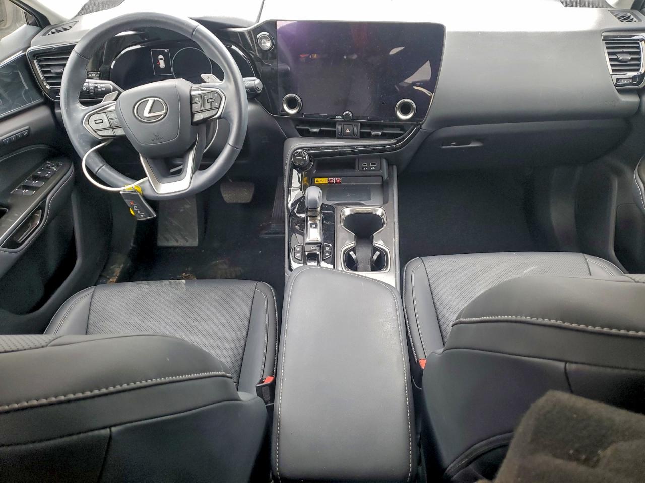 Lexus NX 350 Premium Image 12