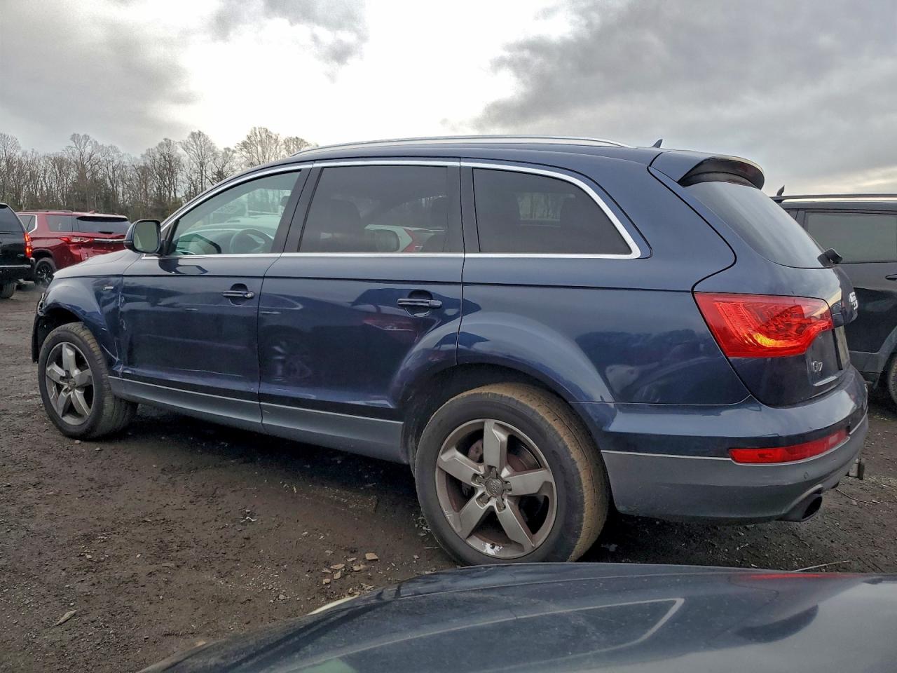 Audi Q7 Premium Plus Image 8