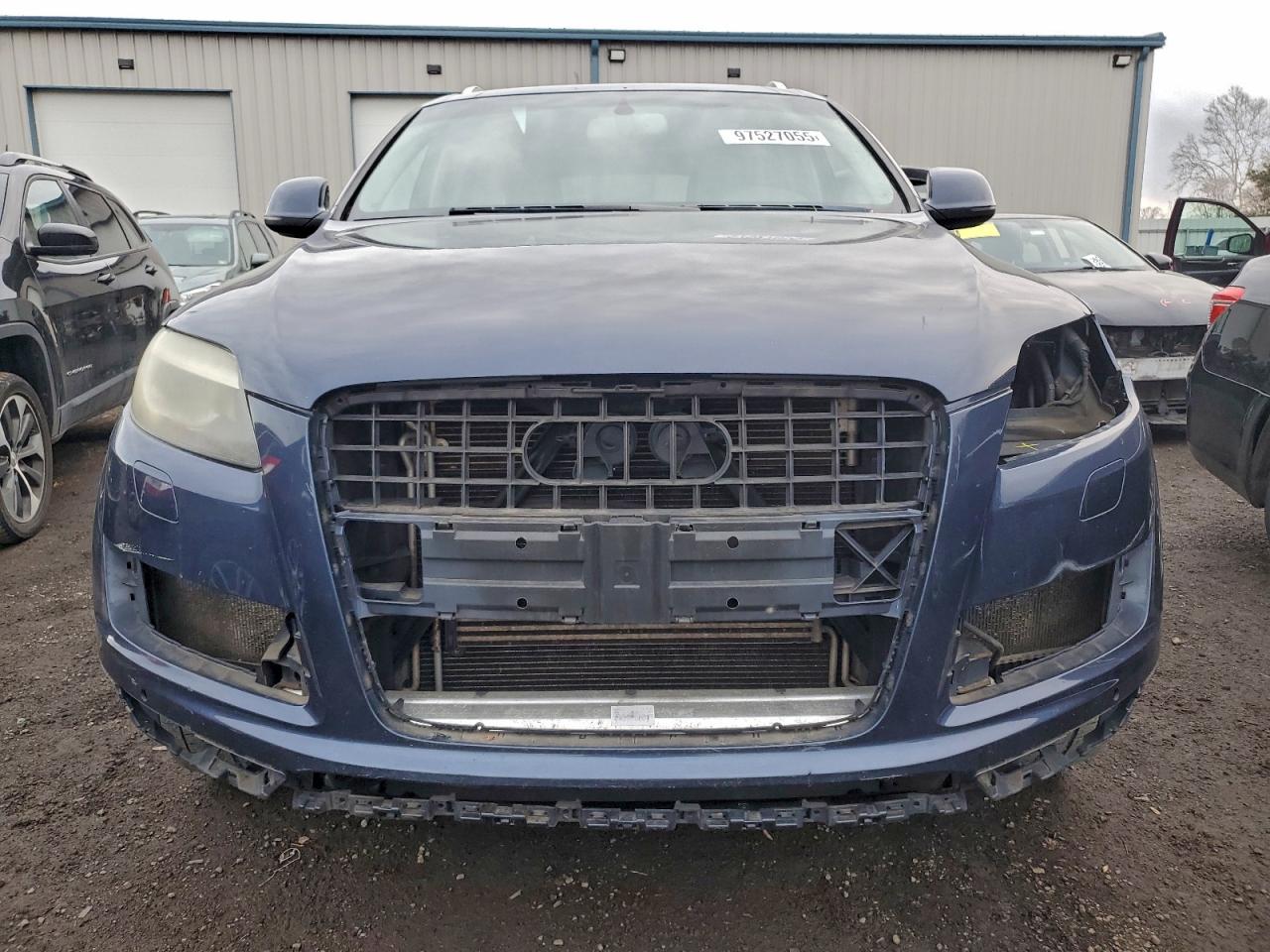 Audi Q7 Premium Plus Image 9