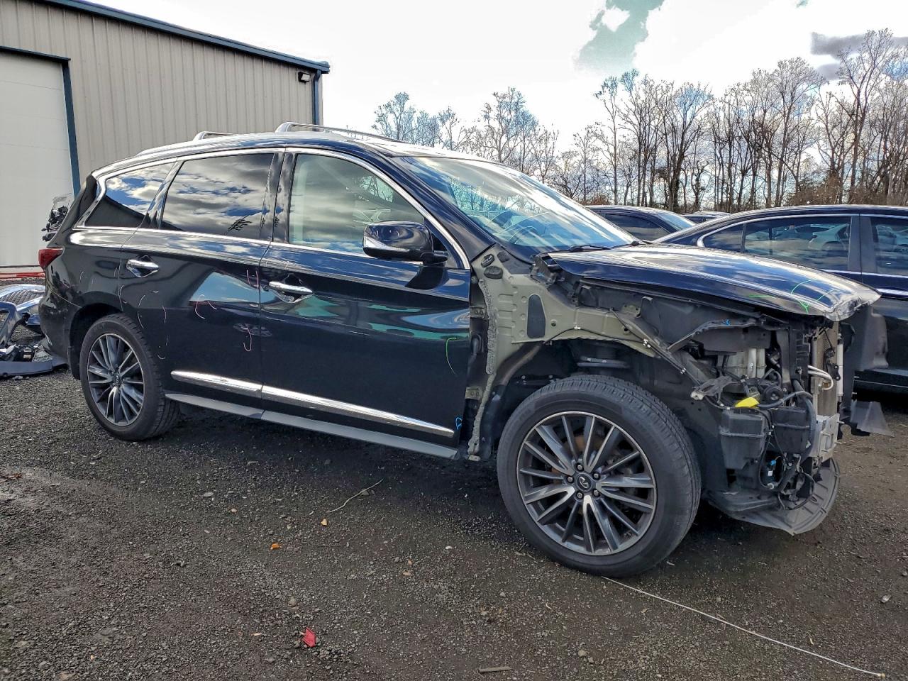 INFINITI Qx Image 11