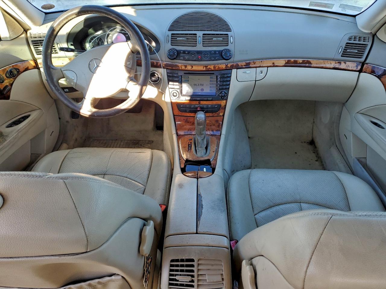 Mercedes-Benz E-Class 320 4matic Image 7