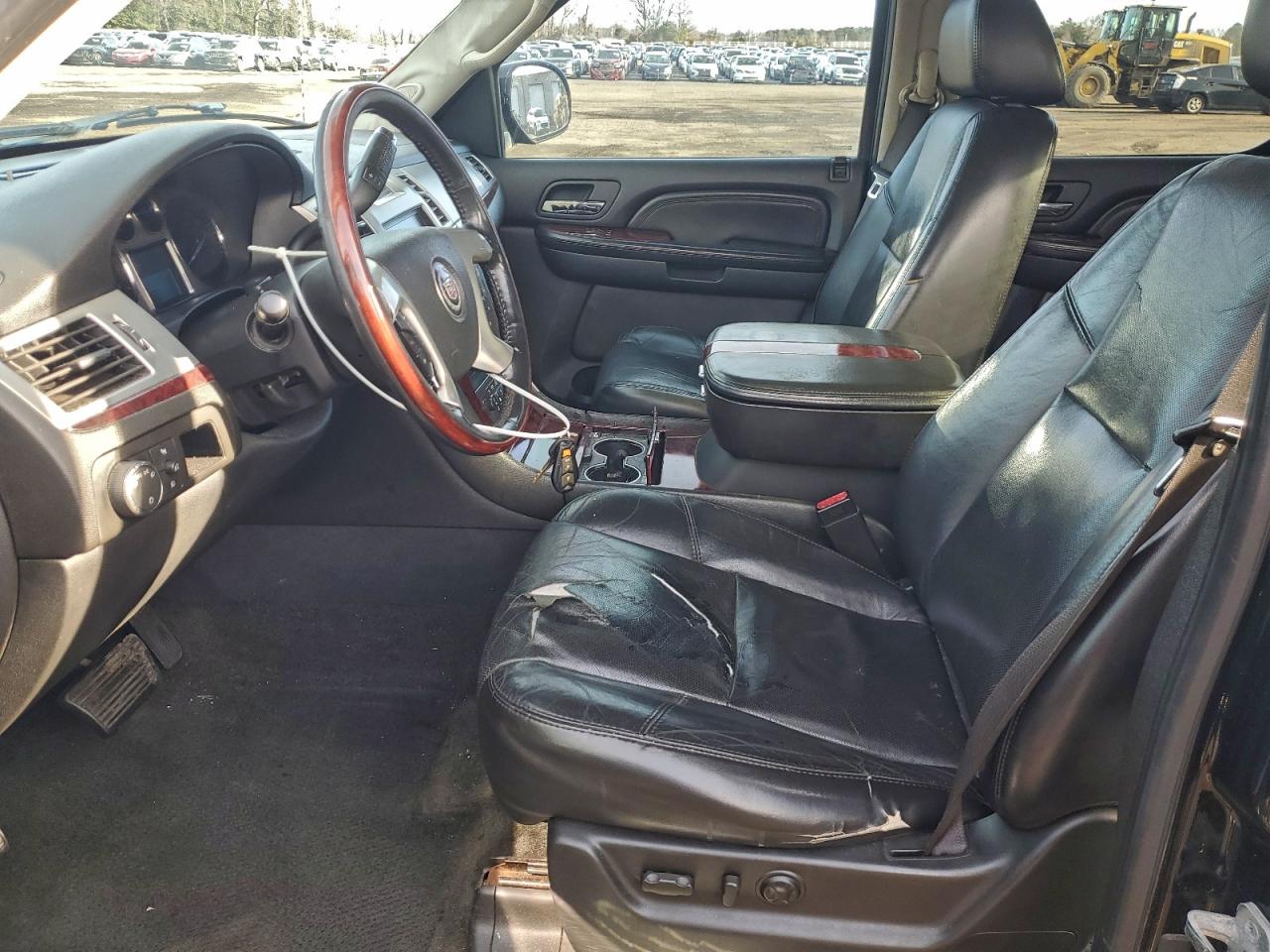 Cadillac Escalade Ext Image 5