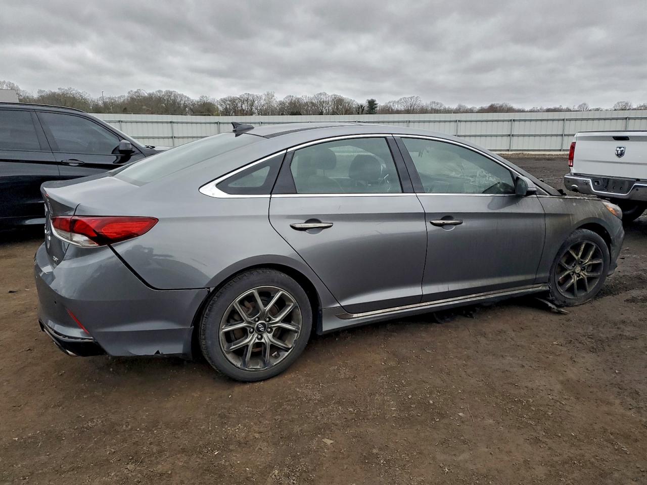 Hyundai SONATA Limited Turbo Image 2