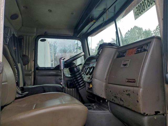 Kenworth Constructi T800 Image 5