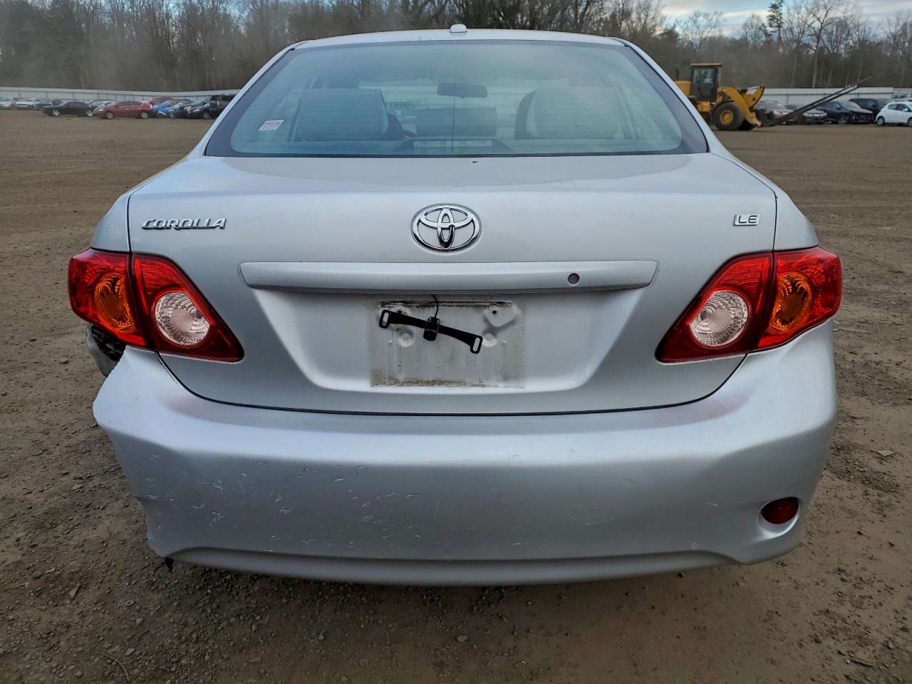 Toyota Corolla Base Image 5