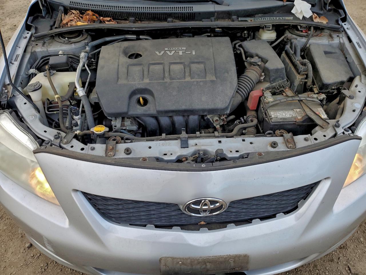 Toyota Corolla Base Image 2