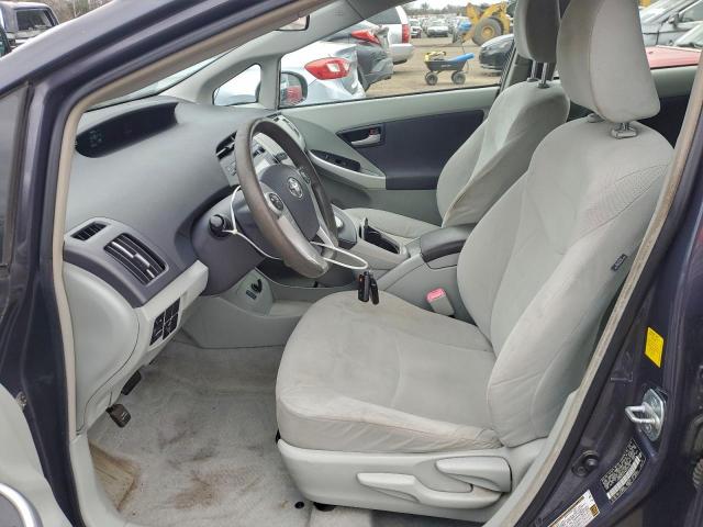 Toyota Prius Image 12