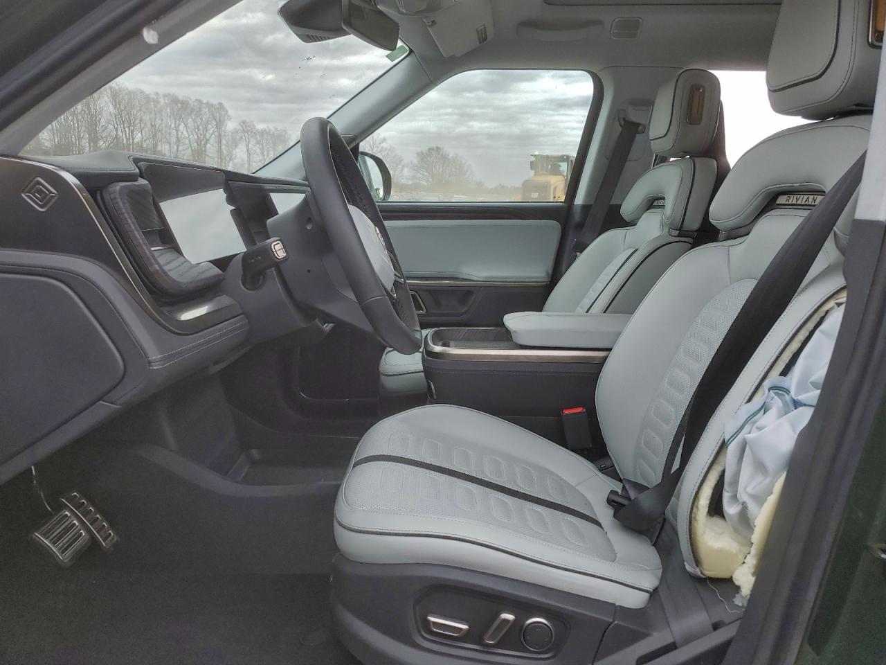 Rivian Ris Adventure Image 10