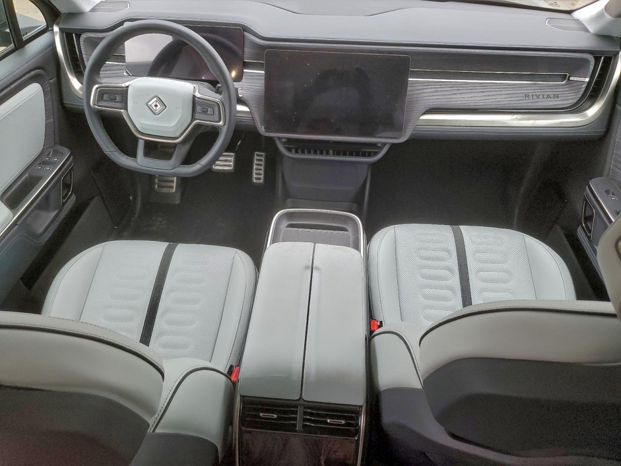 Rivian Ris Adventure Image 9