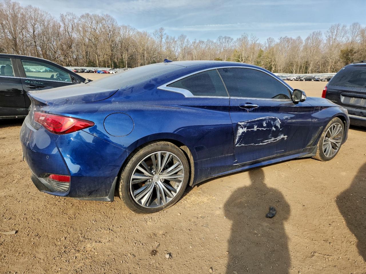 INFINITI Q60 Premium Image 2