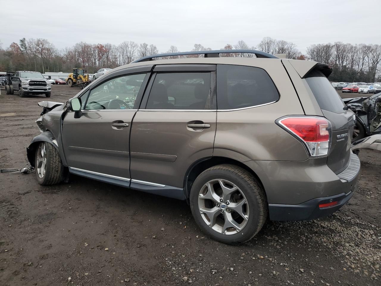 Subaru Forester 2.5i Touring Image 3
