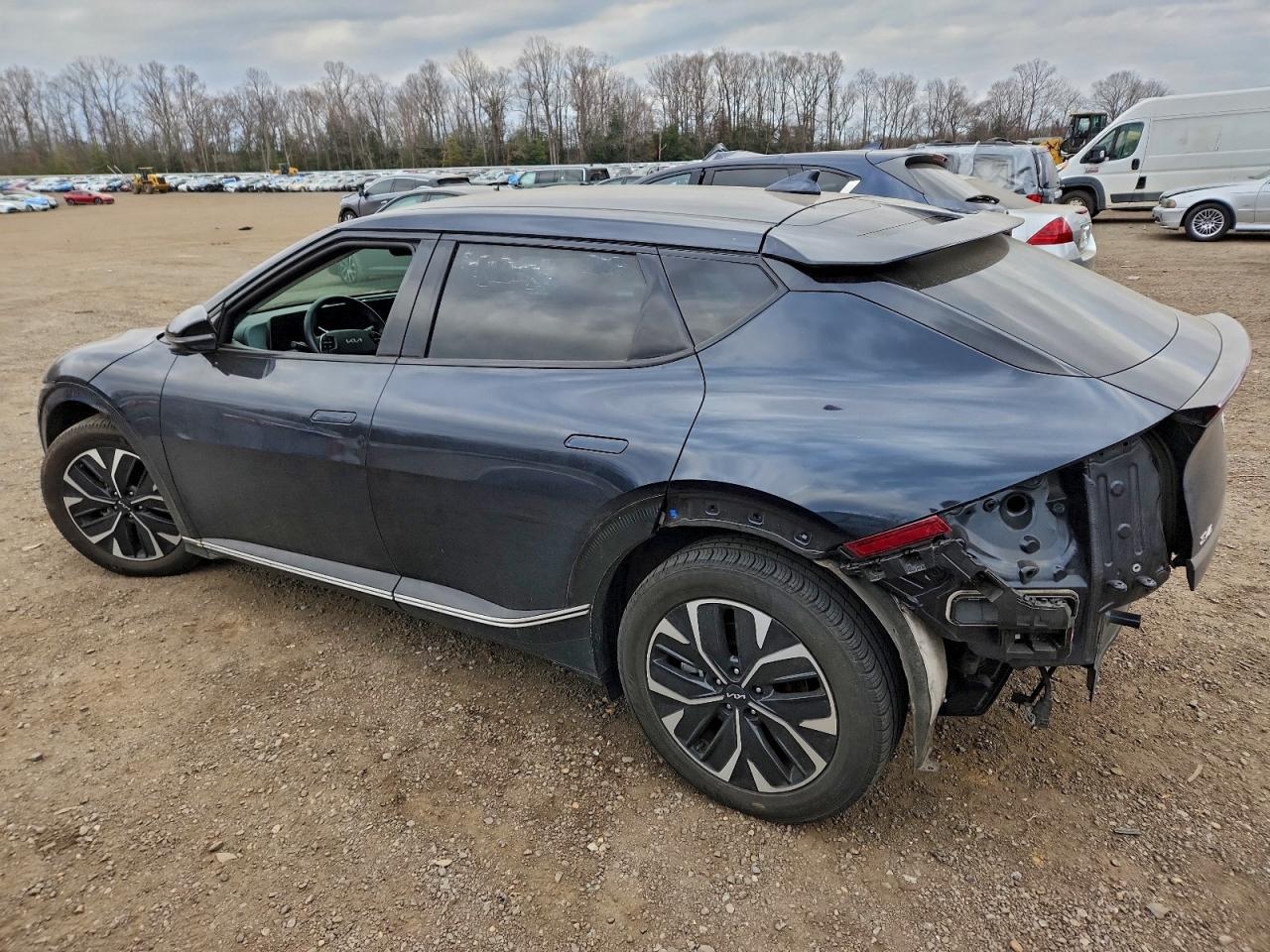 Kia EV6 Light Image 4