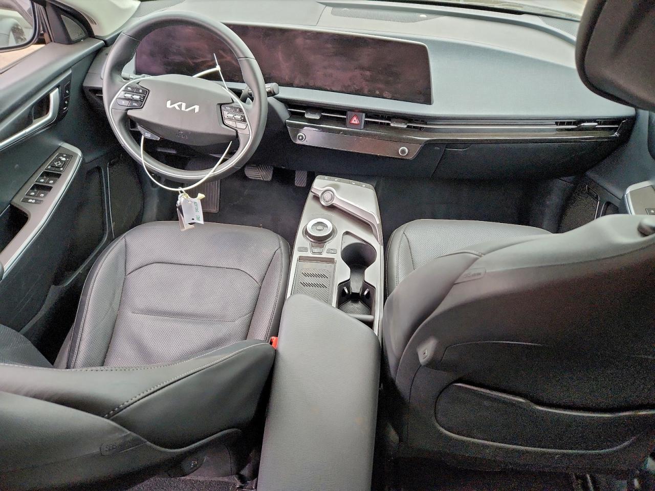 Kia EV6 Light Image 6