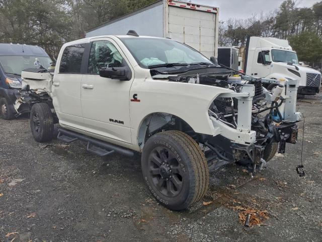 Ram 3500 Laramie Image 4